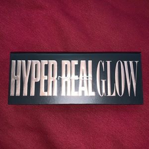 M.A.C Hyper Real Glow (Flash +Awe)